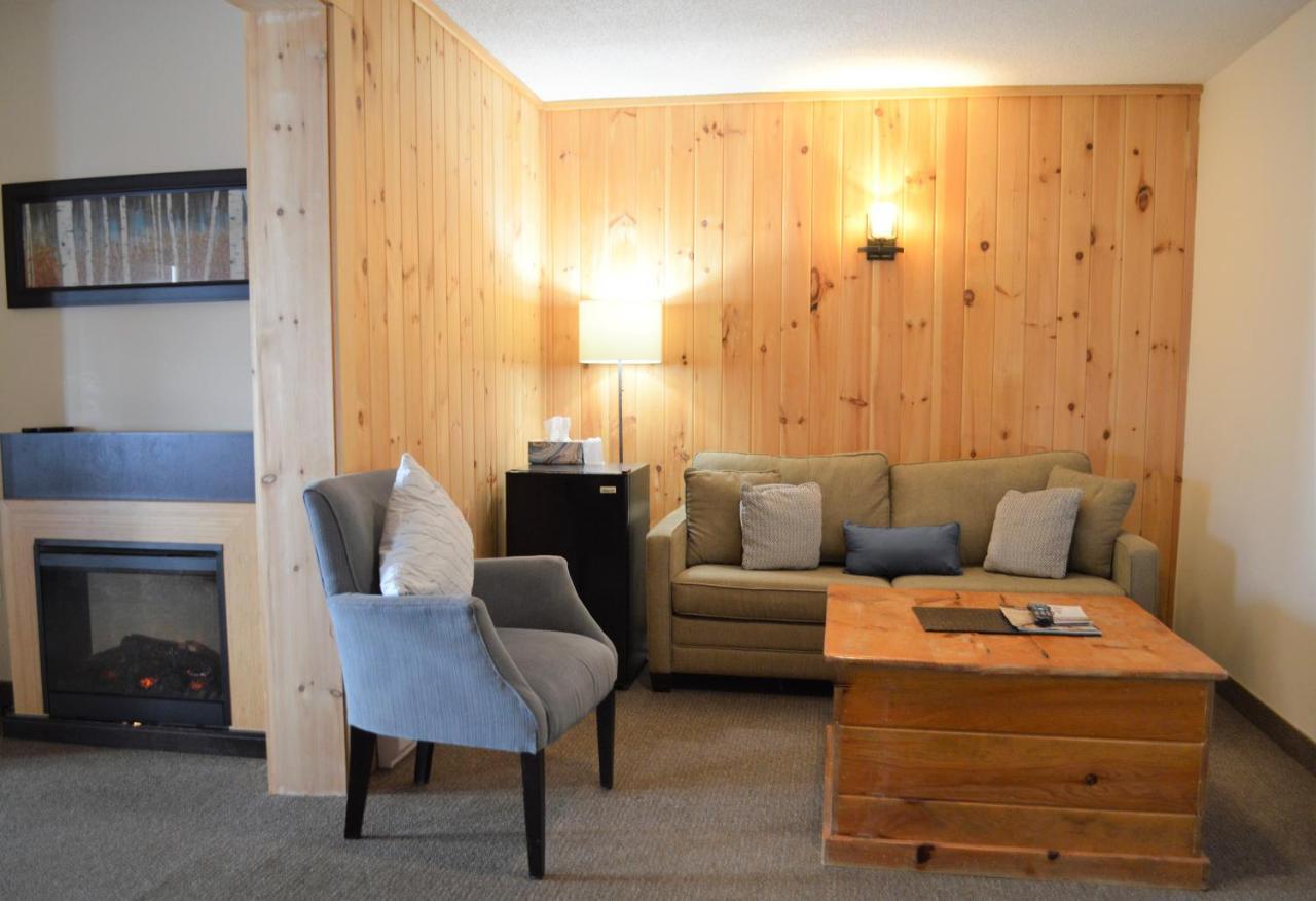3 Pines Lodge Muskoka Χάντσβιλ Εξωτερικό φωτογραφία