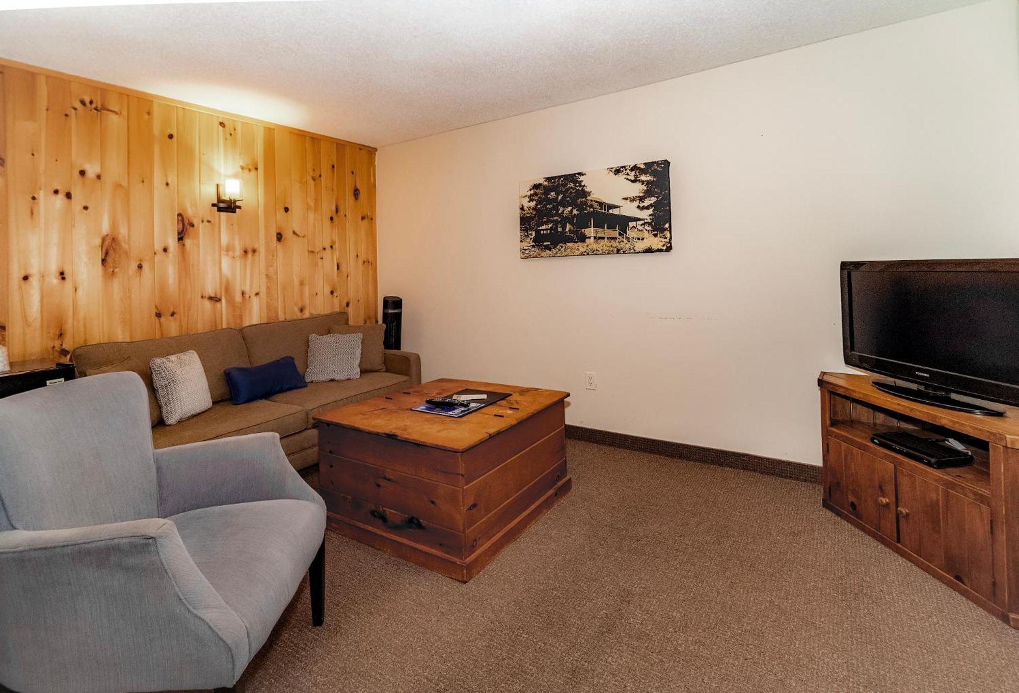 3 Pines Lodge Muskoka Χάντσβιλ Εξωτερικό φωτογραφία